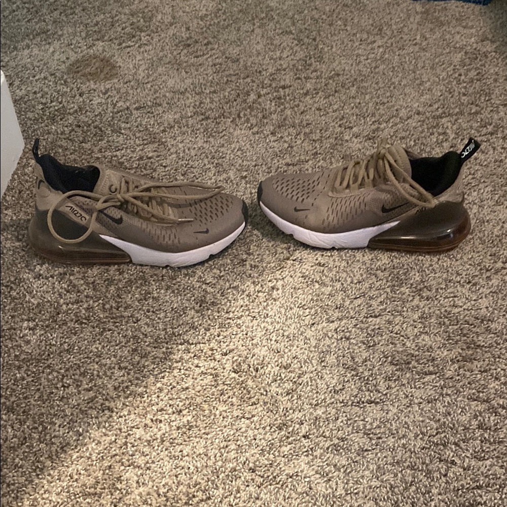 Nike Air Max 270 Tan Sneakers